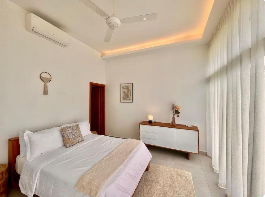 5 Bedroom Villa With Daily Housekeeping Las Terrenas Exterior photo
