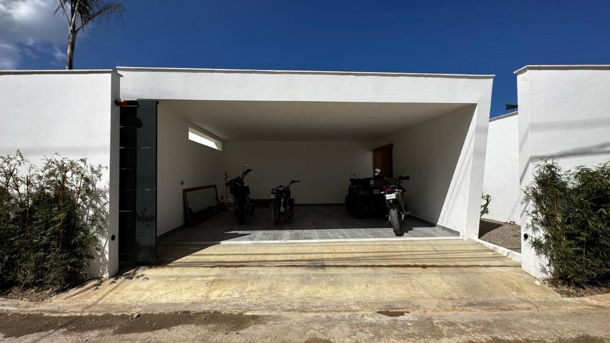5 Bedroom Villa With Daily Housekeeping Las Terrenas Exterior photo