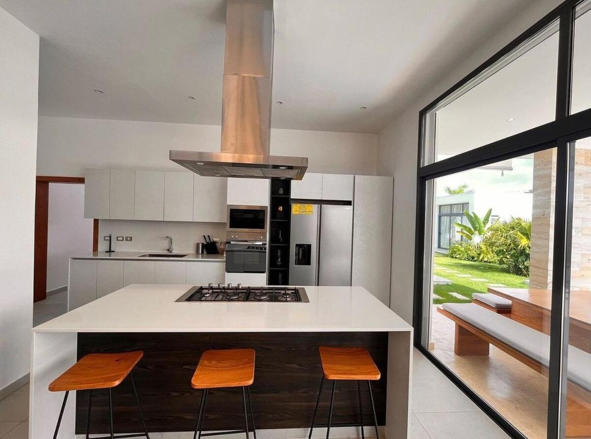 5 Bedroom Villa With Daily Housekeeping Las Terrenas Exterior photo