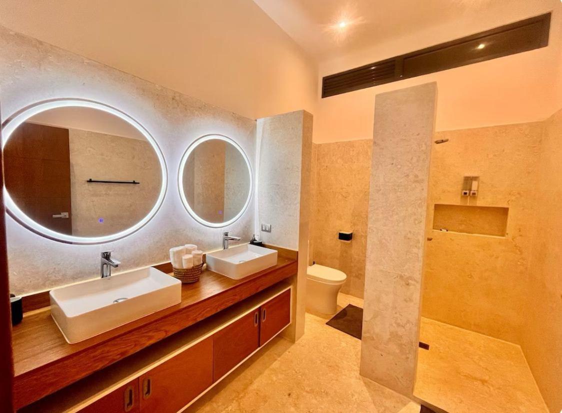5 Bedroom Villa With Daily Housekeeping Las Terrenas Exterior photo